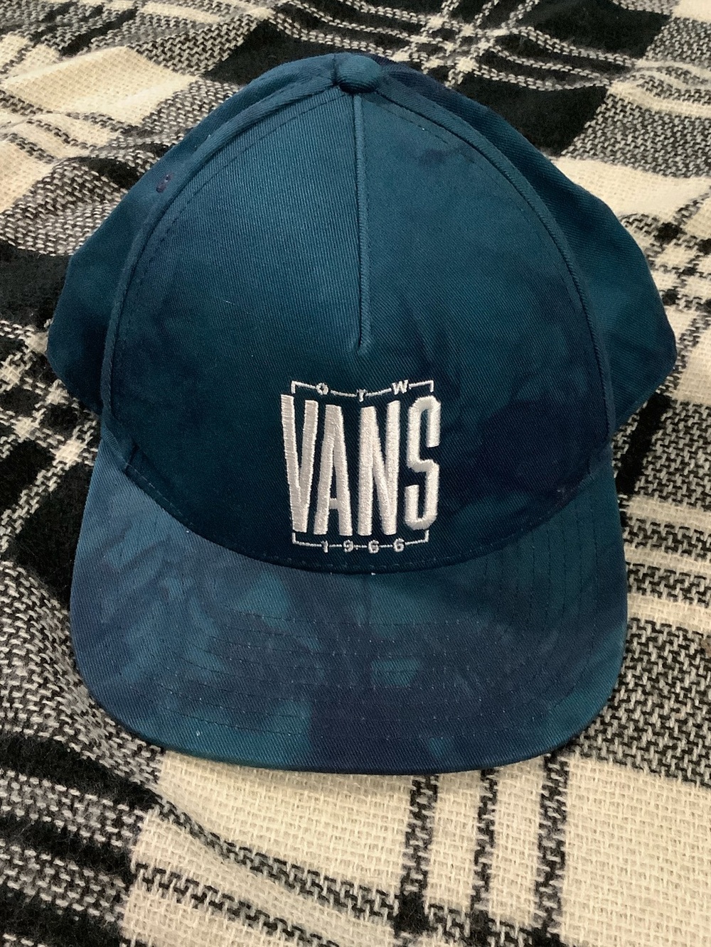 Vans dark turquoise blue tie dye SnapBack hat